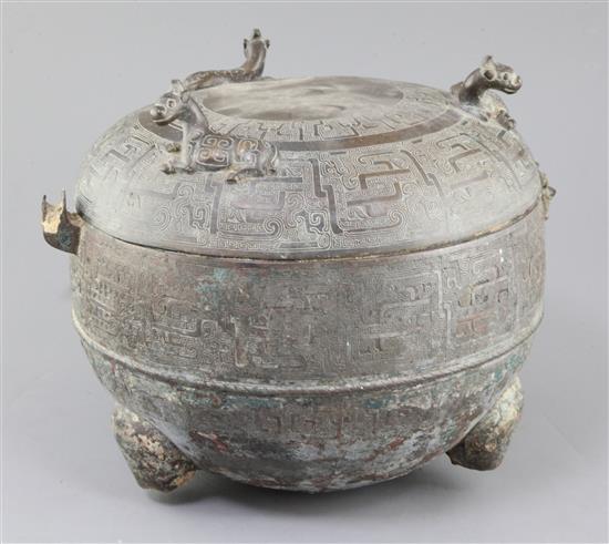 A Chinese archaic bronze ritual food vessel cover from a Dui, Eastern Zhou dynasty/Spring & Autumn period, 5th - 4th century B.C.,